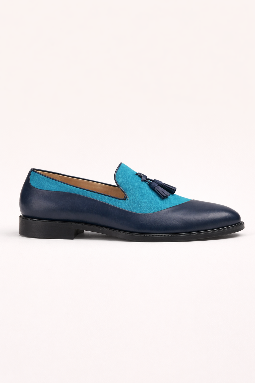 Tassel Loafers Smart Casual Wear Sleek Silhouette