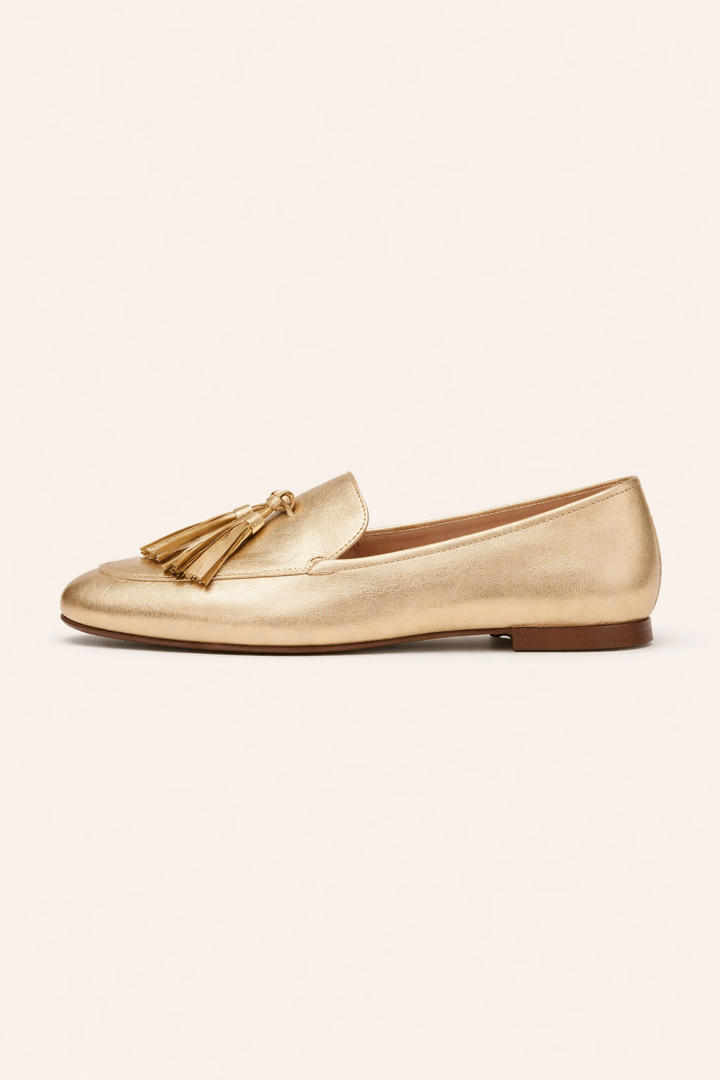 Flat Slippers With Metallic Effect And Tassel Detail Slip On