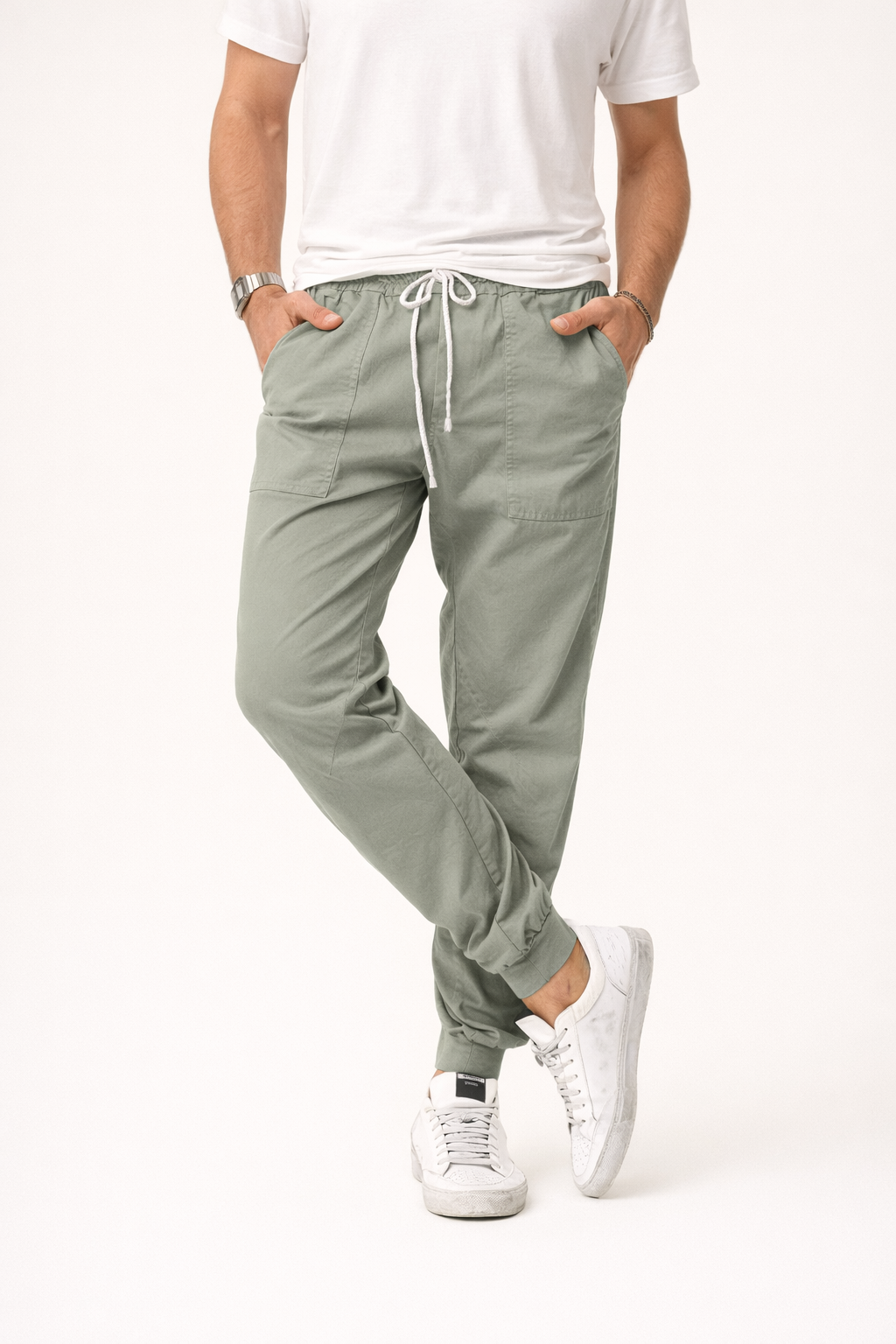 Tapered Joggers With Elastic Waistband And Front Drawstring And Spacious Pockets