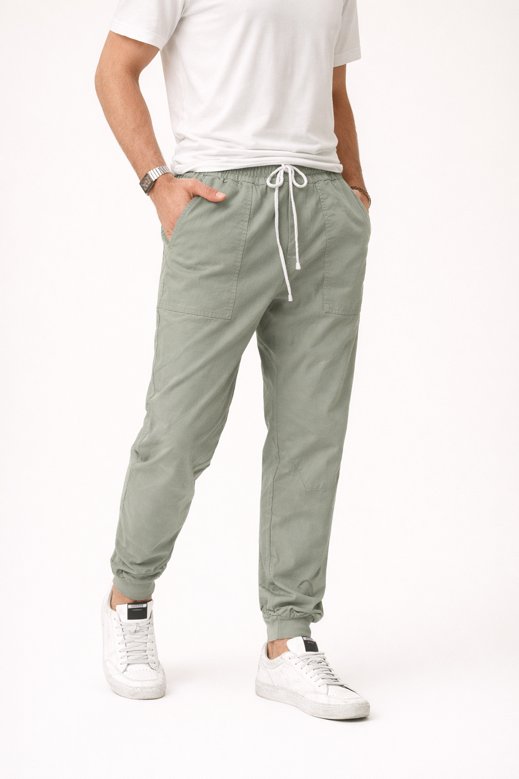 Tapered Joggers With Elastic Waistband And Front Drawstring And Spacious Pockets